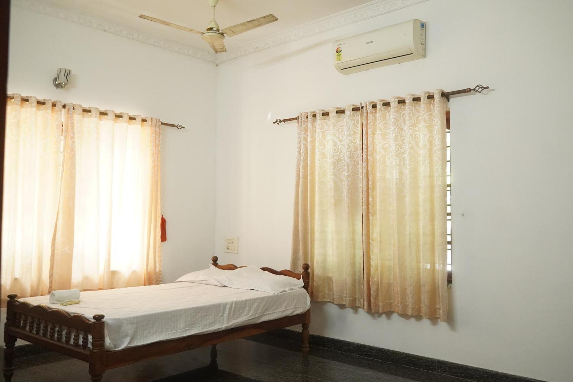 Joby Homestay Kadamakudy Kochi Екстер'єр фото